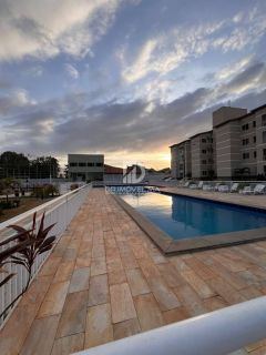 Apartamento 02 Quartos Reformado no Condomínio Space Calhau I