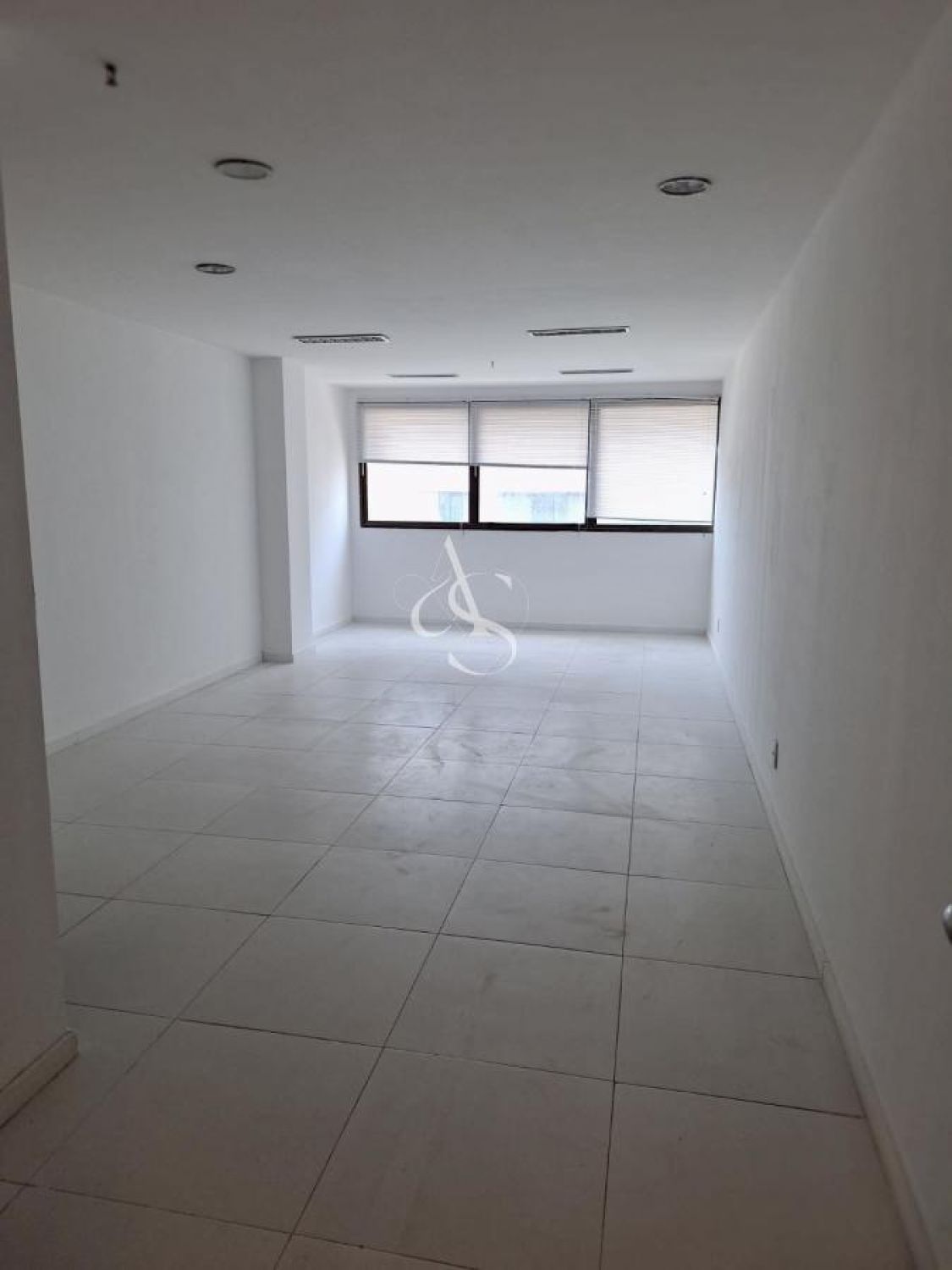 Sala Comercial no bairro São Cristóvão