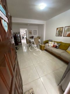 Oportunidade em Stella Maris – Casa à Venda no Condomínio Petromar