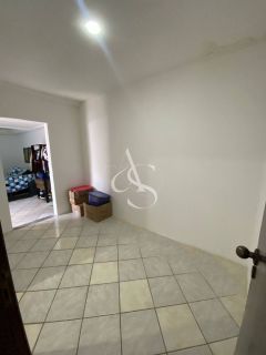 Oportunidade em Stella Maris – Casa à Venda no Condomínio Petromar