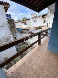 Oportunidade em Stella Maris – Casa à Venda no Condomínio Petromar