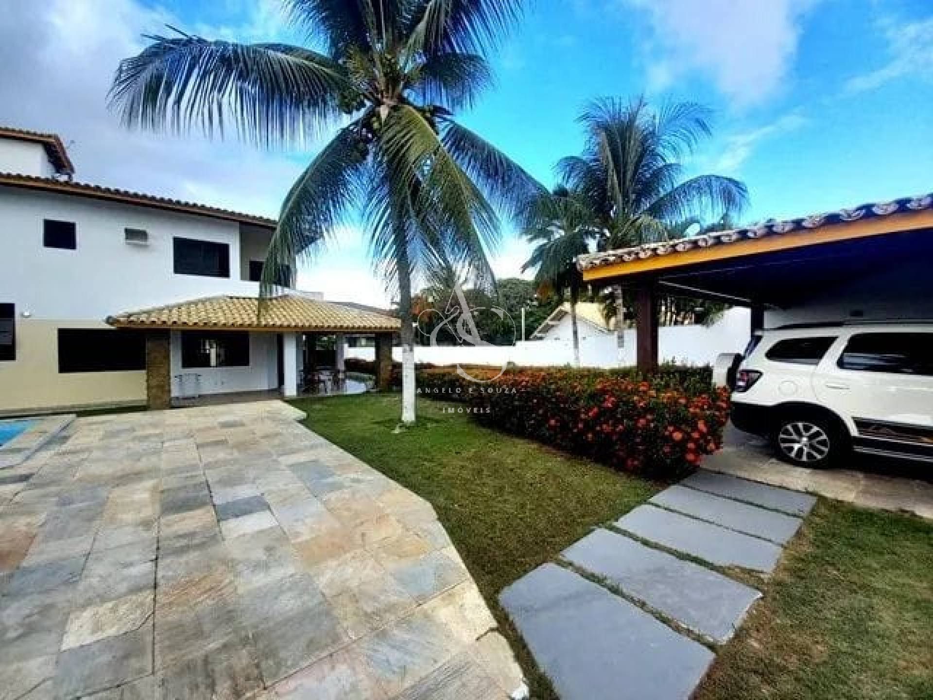 Casa de Condomínio Para Vender com 4 quartos 4 suítes no bairro Villas do Atlântico em Lauro De Freitas