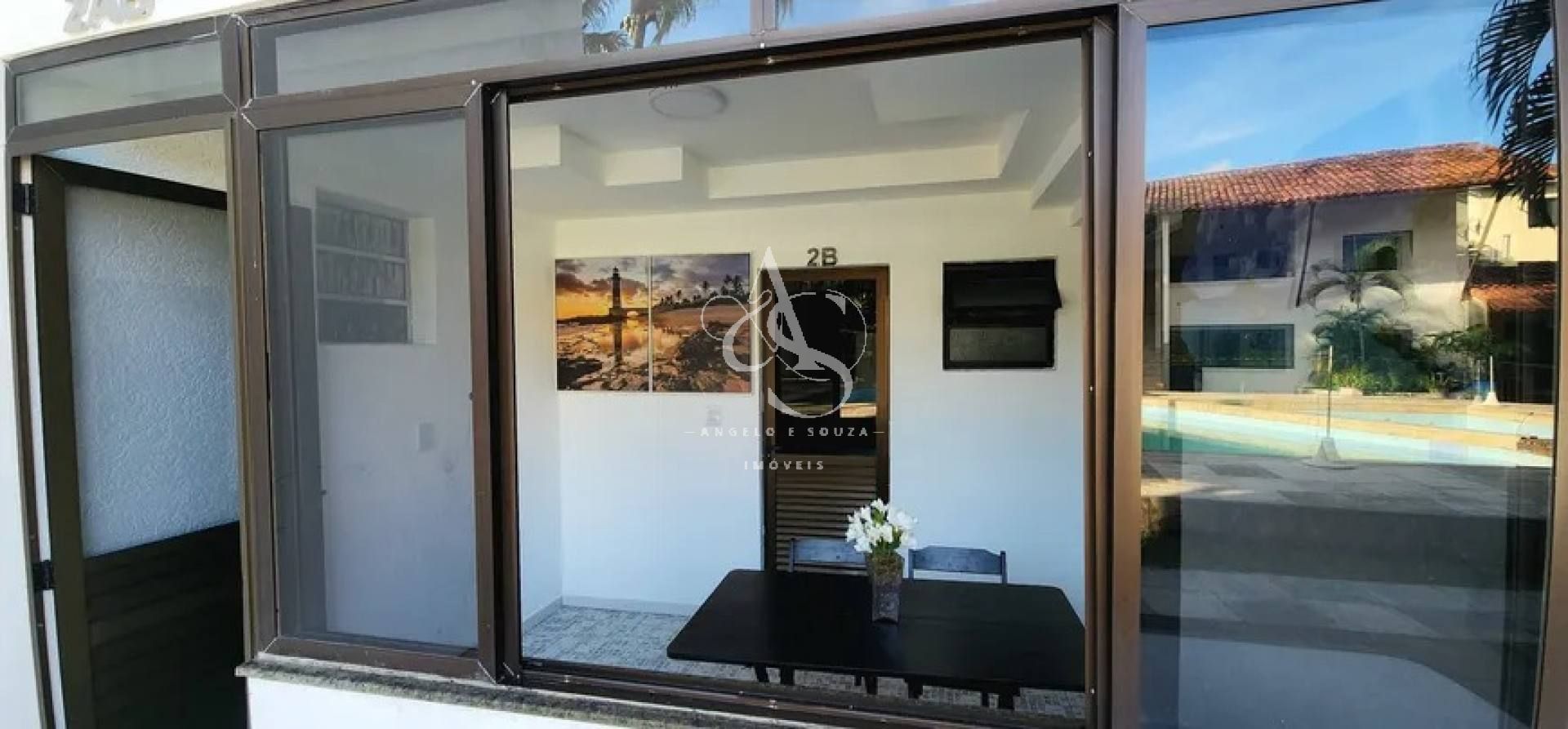 Flat Para Vender com 2 quartos 2 suítes no bairro Itapuã em Salvador