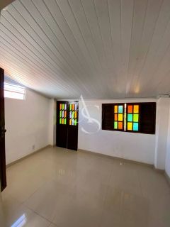 Casa Para Vender com 3 quartos 1 suítes no bairro Stella Maris em Salvador