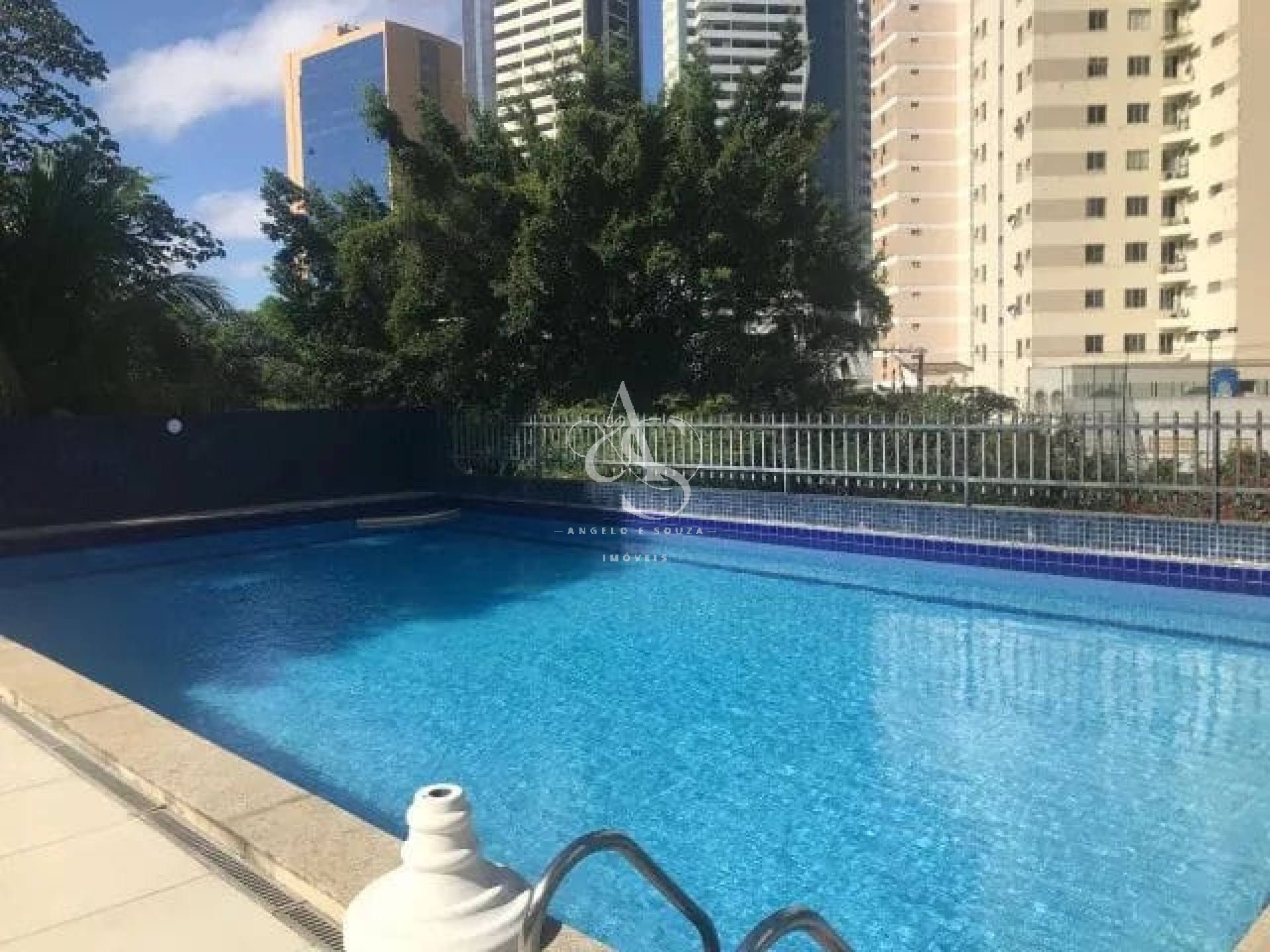 Apartamento Para Vender com 4 quartos 2 suítes no bairro Jardim Armação em Salvador