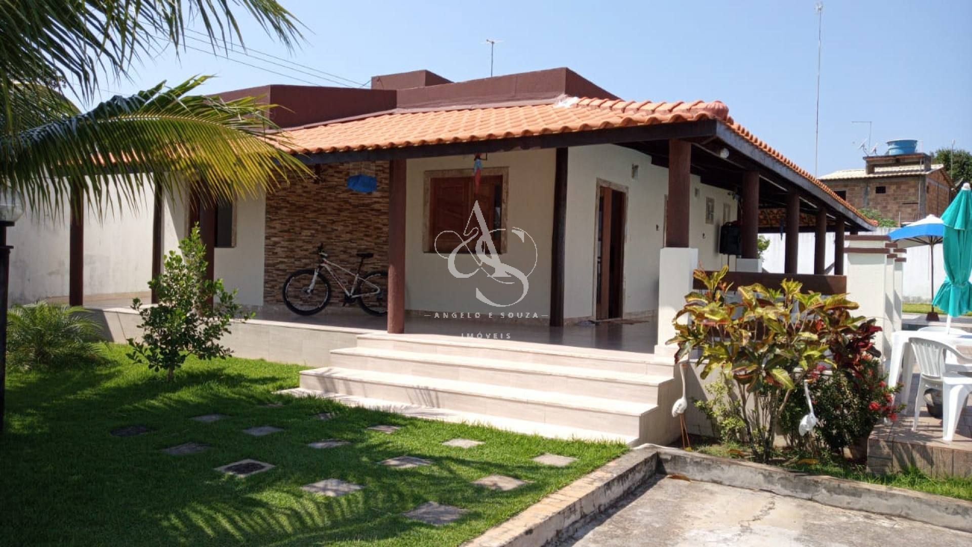 Casa Para Vender com 3 quartos 1 suítes no bairro Barra do Pojuca (Monte Gordo) em Camaçari