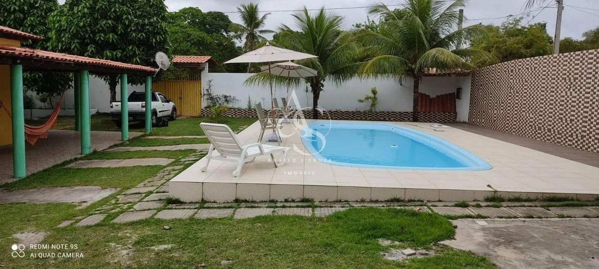 Casa Para Vender com 5 quartos Mata de São João, Bahia.