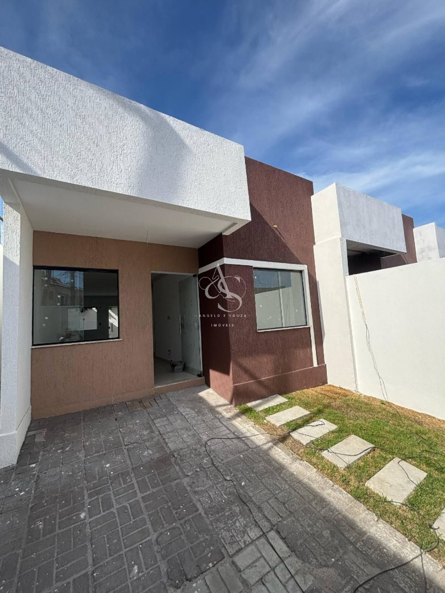 Casa Para Vender com 2 quartos no bairro Centro em Lauro De Freitas