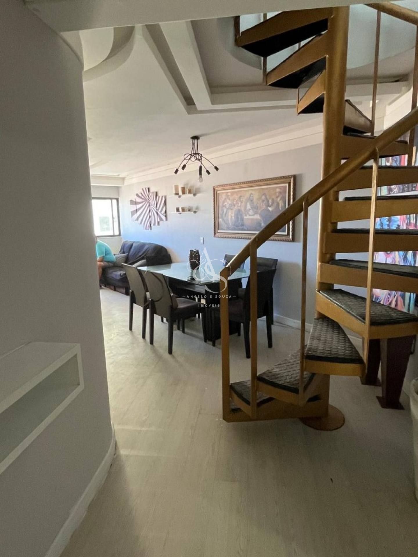 Apartamento Para Vender com 3 quartos 3 suítes no bairro Pituba em Salvador