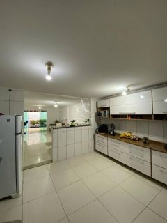 Oportunidade única: Casa com ponto comercial