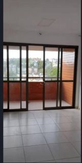 Apartamento Para Vender com 3 quartos 1 suítes no bairro Paralela em Salvador