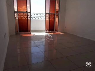 Apartamento Para Alugar com 3 quartos no bairro Paralela em Salvador