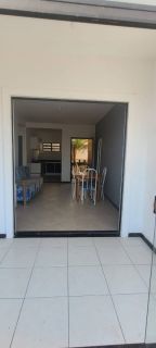 Casa para aluguel em condomínio fechado beira mar no bairro de Stella Maris