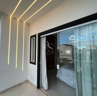 Casa Semi Mobiliada á venda em Lauro de Freitas