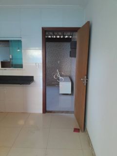 Apartamento térreo à venda em Itapuã – 2 Quartos, 97m², 2 Vagas – R$ 480.000