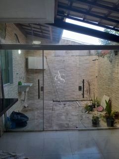 Apartamento térreo à venda em Itapuã – 2 Quartos, 97m², 2 Vagas – R$ 480.000
