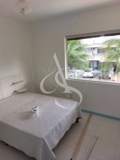 Casa de Condomínio Para Alugar com 5 quartos 2 suítes no bairro Praia do Flamengo em Salvador