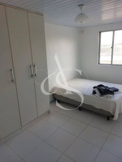 Casa de Condomínio Para Alugar com 5 quartos 2 suítes no bairro Praia do Flamengo em Salvador