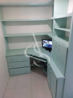 Casa de Condomínio Para Alugar com 5 quartos 2 suítes no bairro Praia do Flamengo em Salvador