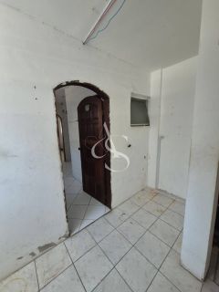 Casa e ponto comercial Para Vender com 3 quartos 1 suítes no bairro Stella Maris em Salvador