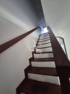 Casa e ponto comercial Para Vender com 3 quartos 1 suítes no bairro Stella Maris em Salvador