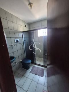 Casa e ponto comercial Para Vender com 3 quartos 1 suítes no bairro Stella Maris em Salvador