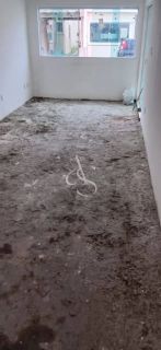 Vende-se casa solta em condomínio fechado na Praia do Flamengo!