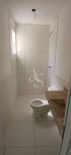 Vende-se casa solta em condomínio fechado na Praia do Flamengo!