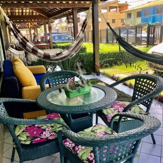 Residência Exclusiva Pé na Areia – Praia do Flamengo – Piscina, Espaço Gourmet e Lazer Completo