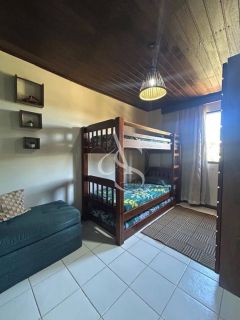 Residência Exclusiva Pé na Areia – Praia do Flamengo – Piscina, Espaço Gourmet e Lazer Completo