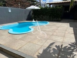 Casa Duplex Solta em condomínio fechado.  Condomínio com 9 casas.