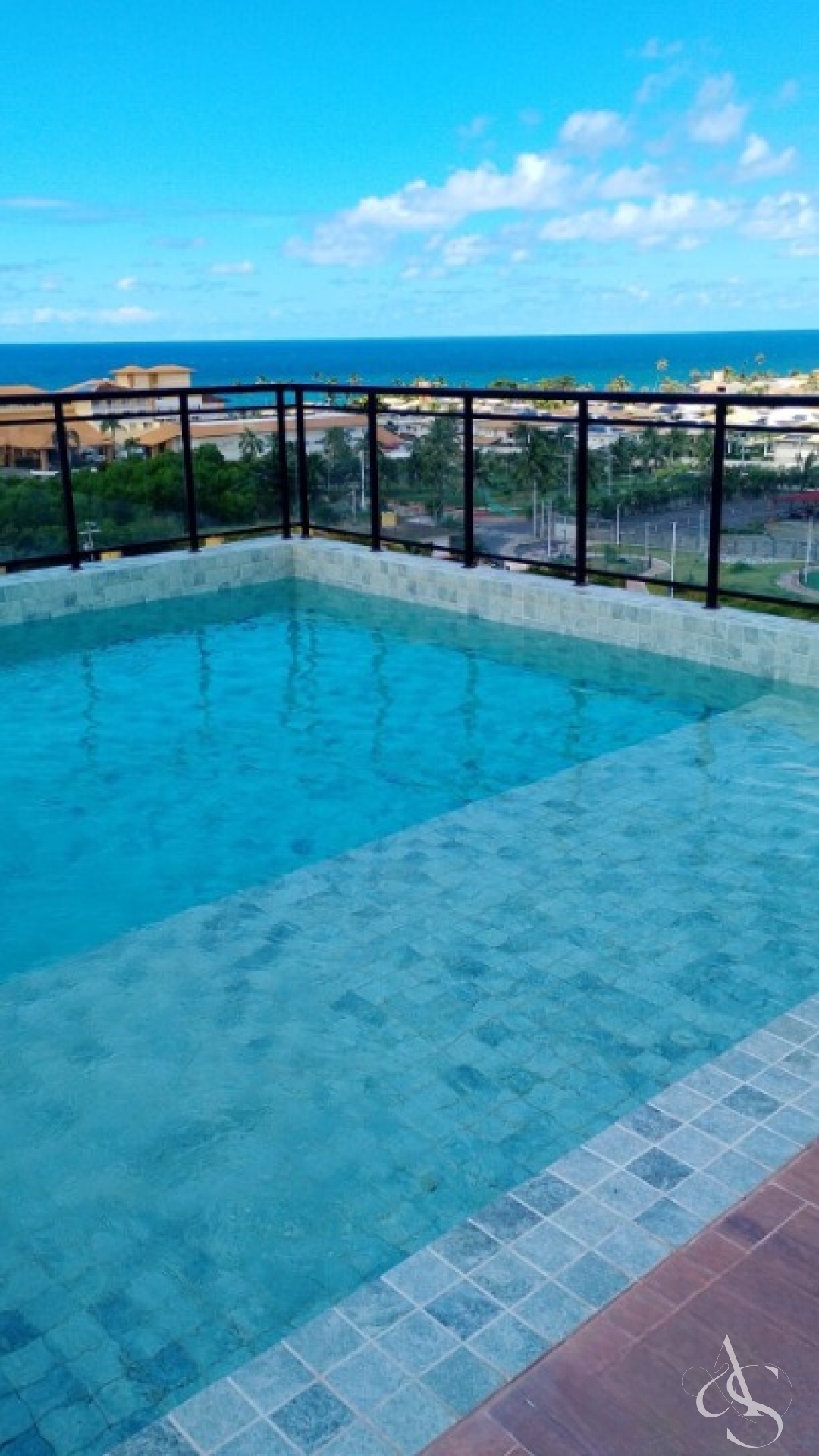 Studio 20m² Mobiliado Concept Life Stella Maris – Garagem Coberta – R$ 330.000