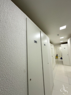 Studio 20m² Mobiliado Concept Life Stella Maris – Garagem Coberta – R$ 330.000