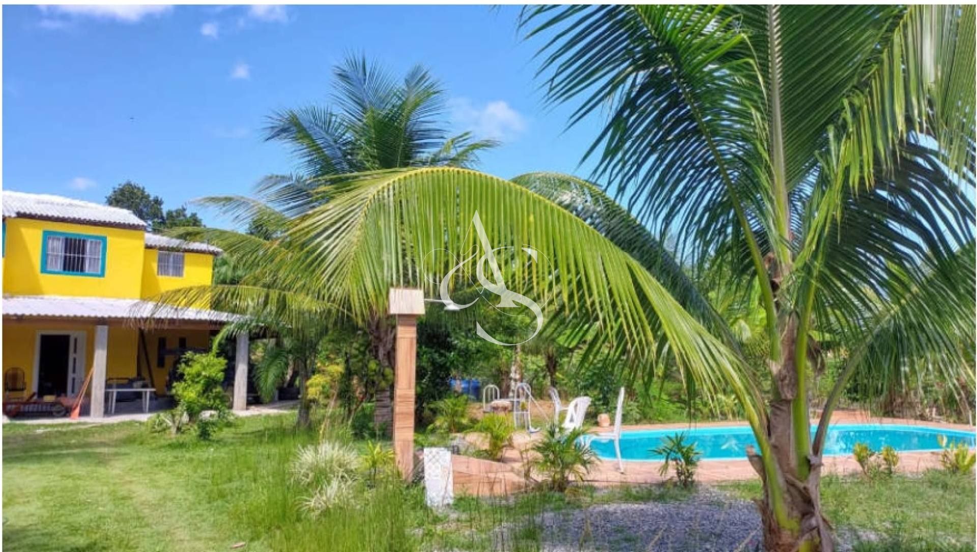 Sítio 3.080 m² completo em Jambeiro – Casa 4/4 com suíte, piscina e pomar formado – Lauro de Freitas – R$ 330.000