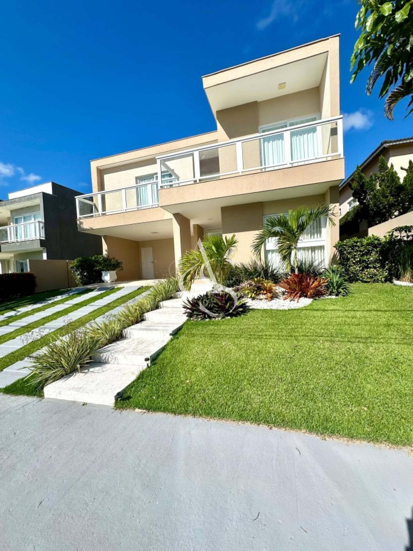 Casa 5 Suítes Luxo no Alphaville Litoral Norte 1 - Piscina Privativa e Suíte Térrea!