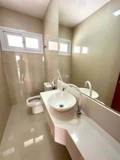 Casa 5 Suítes Luxo no Alphaville Litoral Norte 1 - Piscina Privativa e Suíte Térrea!