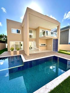 Casa 5 Suítes Luxo no Alphaville Litoral Norte 1 - Piscina Privativa e Suíte Térrea!