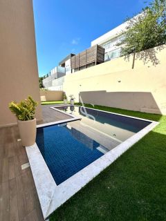 Casa 5 Suítes Luxo no Alphaville Litoral Norte 1 - Piscina Privativa e Suíte Térrea!