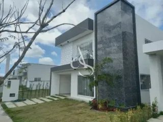 Casa de Alto Padrão 4 Suítes + Energia Solar – Terras Alphaville