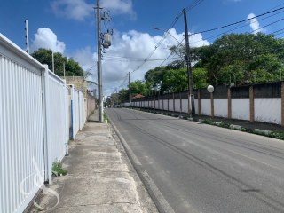 Excelente Apartamento 2 Quartos (1 Suíte) com Piscina – Pitangueiras | Lauro de Freitas – R$ 280.000