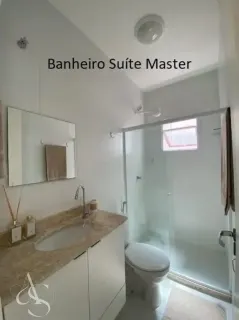 Casa de Condomínio com 3 Quartos e 4 banheiros à Venda, 203 m² por R$ 900.000