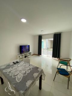 Casa Duplex 3 Quartos (2 Suítes) em Condomínio Fechado – Pitangueiras, Lauro de Freitas