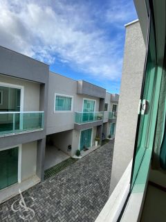 Casa Duplex 3 Quartos (2 Suítes) em Condomínio Fechado – Pitangueiras, Lauro de Freitas