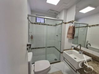 CASA COM 3 SUÍTES E EXCELENTE ACABAMENTO, LAURO DE FREITAS COM ENERGIA SOLAR
