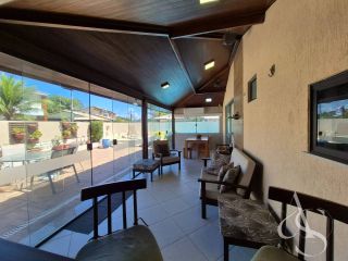 CASA COM 3 SUÍTES E EXCELENTE ACABAMENTO, LAURO DE FREITAS COM ENERGIA SOLAR