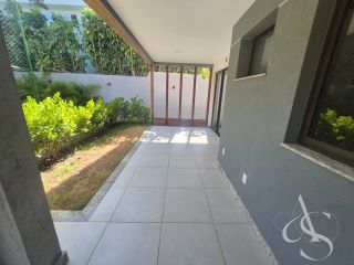 Lindo Village térreo com 3 Suítes, Garden, Nascente - Itacimirim