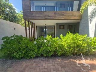 Lindo Village térreo com 3 Suítes, Garden, Nascente - Itacimirim