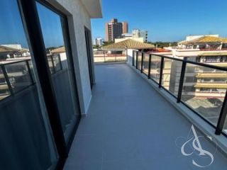 Cobertura Duplex Nascente com 3 Suítes a 250m da Praia – Vilas do Atlântico