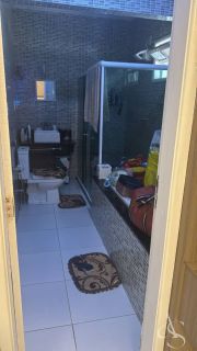 Casa 5 Quartos Porteira Fechada no Centro de Lauro de Freitas – 370m²