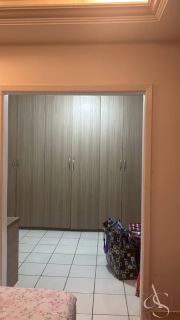 Casa 5 Quartos Porteira Fechada no Centro de Lauro de Freitas – 370m²